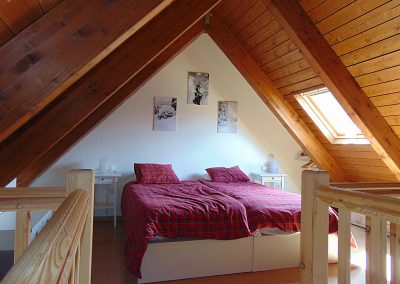 Apartamento en Panticosa, ático dúplex, abuhardillado, muy luminoso, amplio, con CHIMENEA, con bonitas vistas, ascensor, calefacción, piscina.