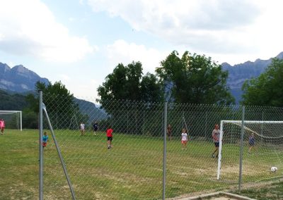 Apartamento en Panticosa, ático dúplex, abuhardillado, muy luminoso, amplio, con CHIMENEA, con bonitas vistas, ascensor, calefacción, piscina.
